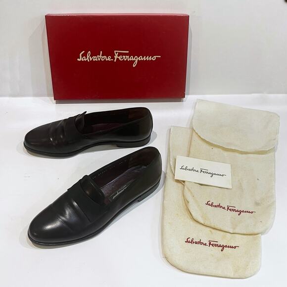 Salvatore Ferragamo 8.5 D Rio Almond Toe Flat Calf Leather Loafers Black Italy
